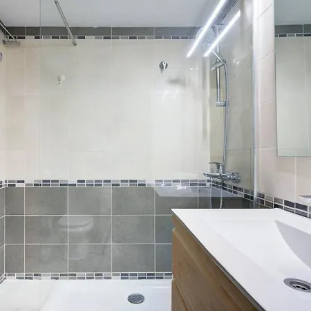 Home4u - In Historical Center * Estepona