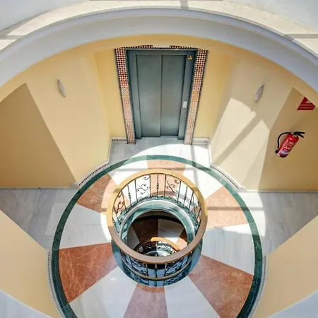 Home4u - In Historical Center * Estepona